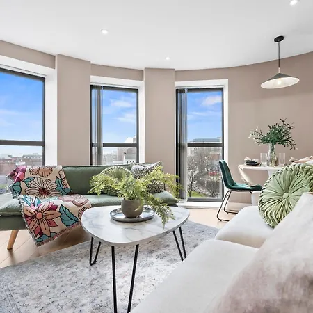 Apartment Stylish 1 Bedroom Flat In Sleeps 2 By Purestay