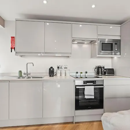 Apartment Stylish 1 Bedroom Flat In Sleeps 2 By Purestay
