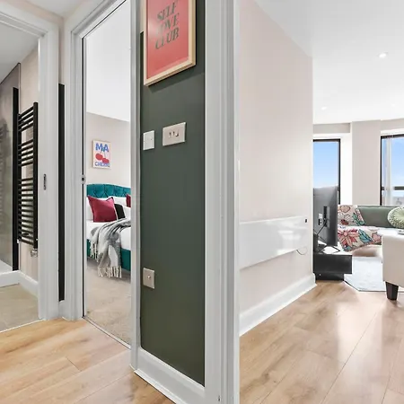 Apartment Stylish 1 Bedroom Flat In Sleeps 2 By Purestay *